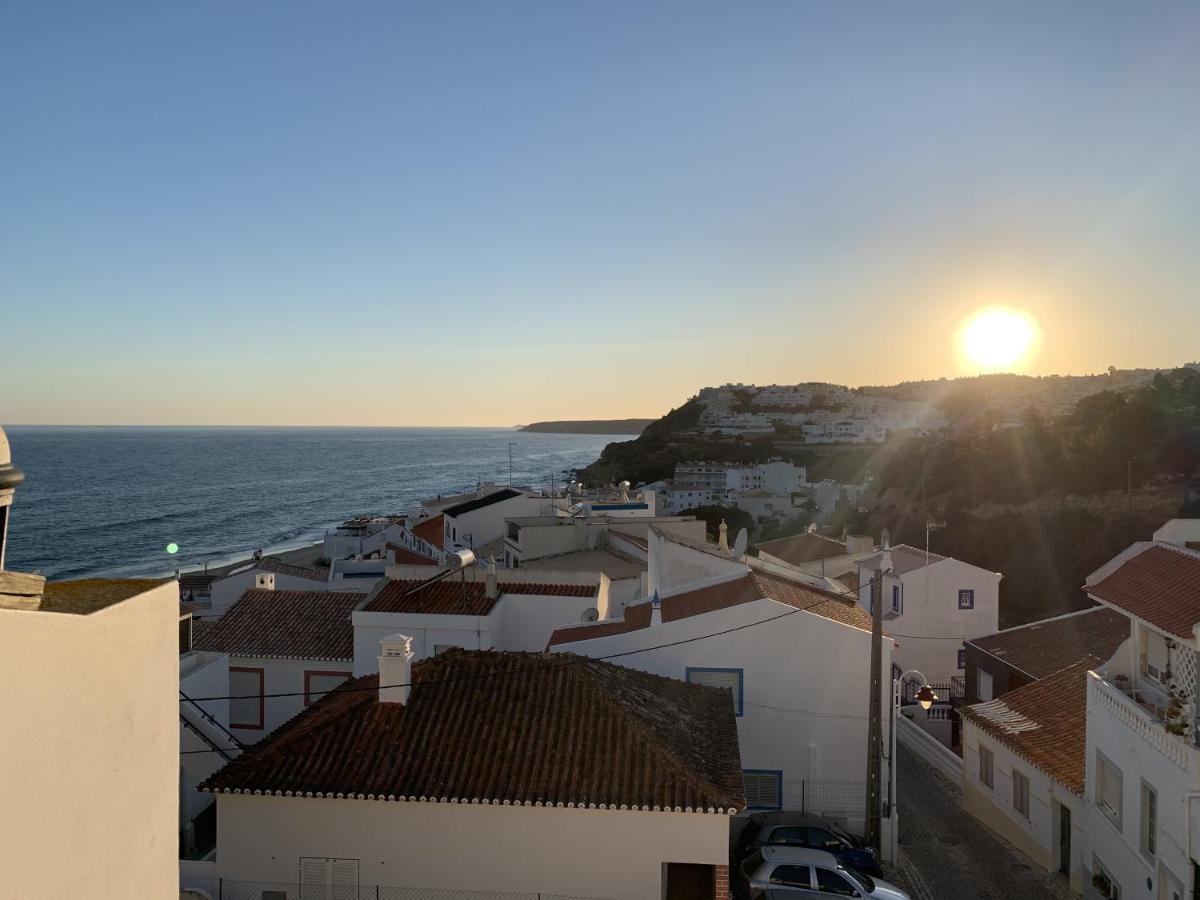 Casa Pedro In Salema - Oceanview & Beach Bagian luar foto